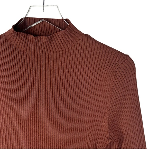 BABATON Medium Rust Brown Ribbed Long Sleeve Top Fitted Long Sleeve Shirt - Picture 4 of 8